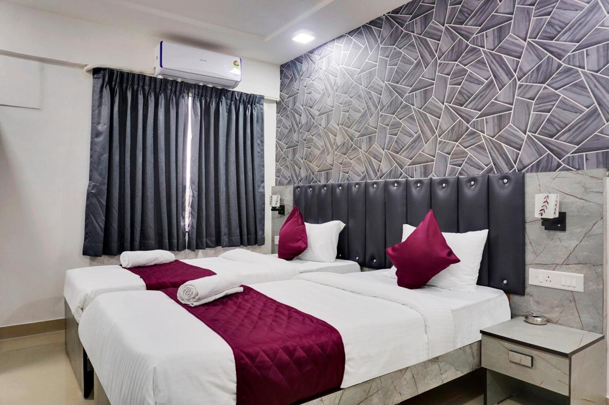 Hotel Orchard Park 푸네 외부 사진