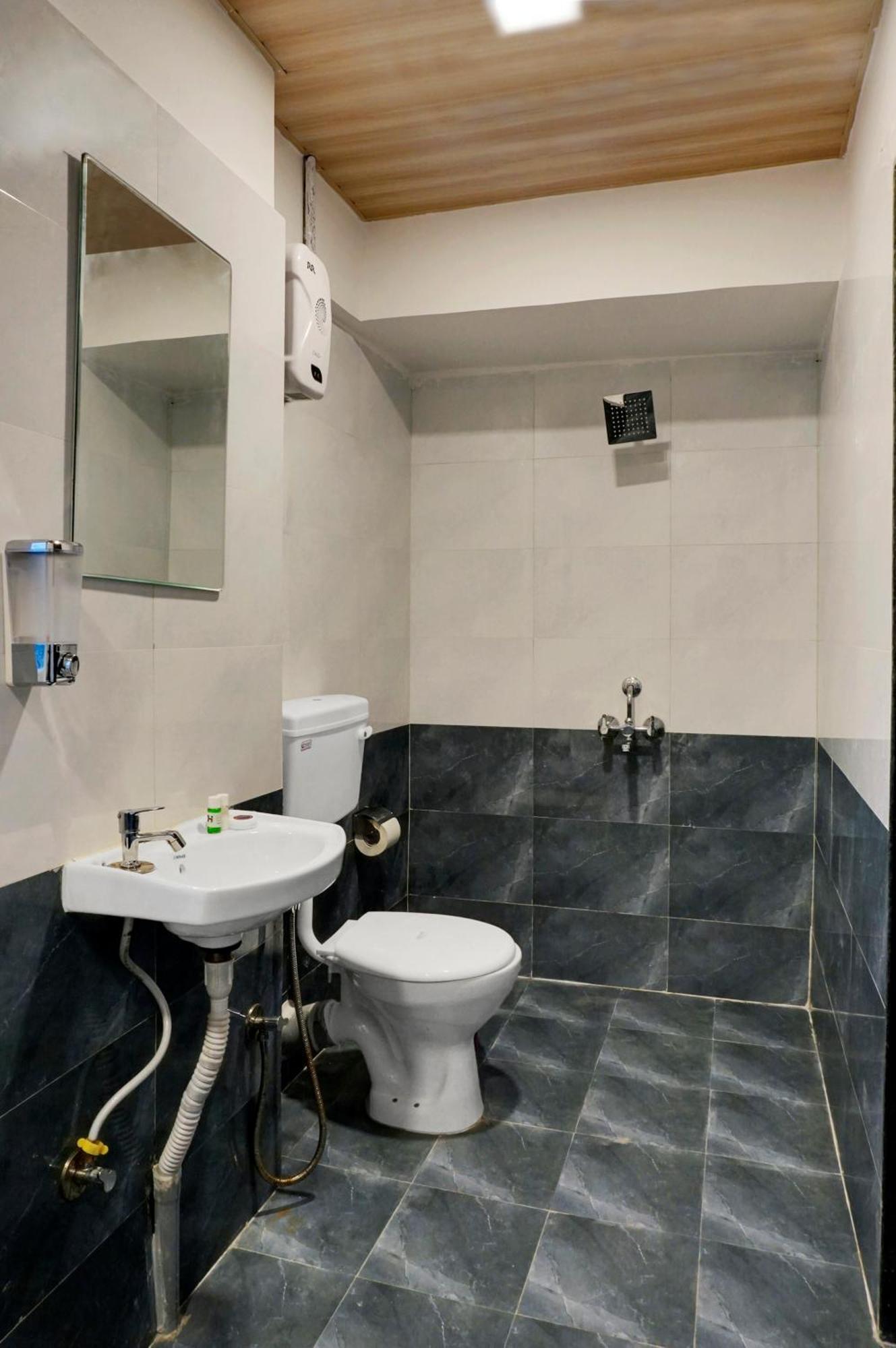Hotel Orchard Park 푸네 외부 사진